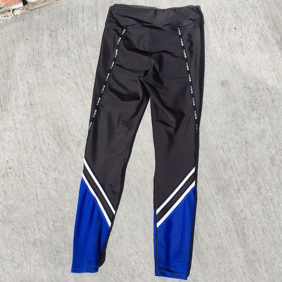 P.E Nation Open Stroke legging - Picture 11 of 16